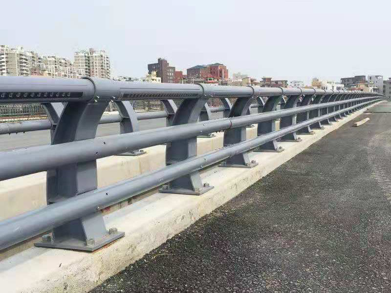 防撞護欄